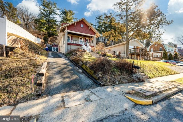 3521 OAK ST, Laureldale, PA 19605