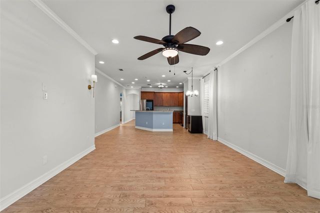 967 49TH AVENUE N, St Petersburg, FL 33703