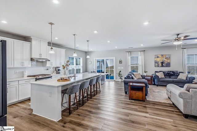 247 Chinook Drive, Greenville, SC 29607