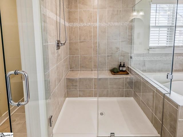 247 Chinook Drive, Greenville, SC 29607