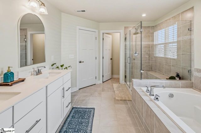 247 Chinook Drive, Greenville, SC 29607