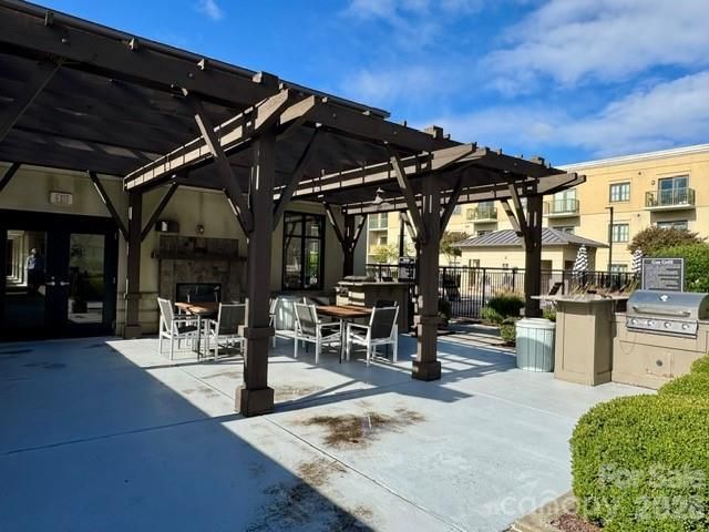 720 Governor Morrison Street 209, Charlotte, NC 28211