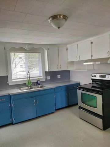 6 Center Street, South Hadley, MA 01075