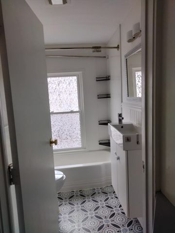 6 Center Street, South Hadley, MA 01075