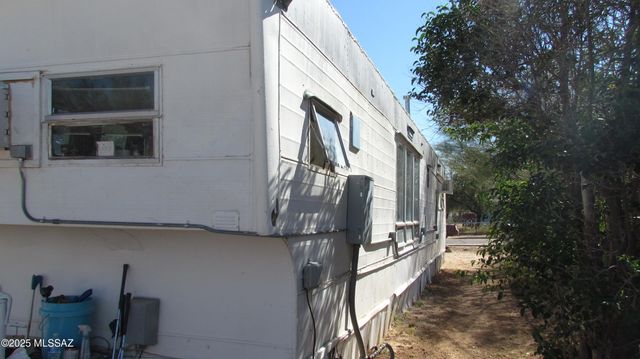 162 W Flint Street, Benson, AZ 85602