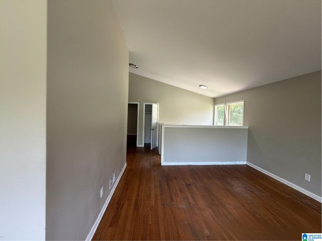 2705 4TH PLACE NW, Center Point, AL 35215