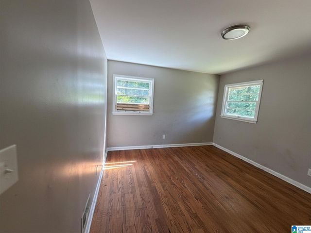 2705 4TH PLACE NW, Center Point, AL 35215
