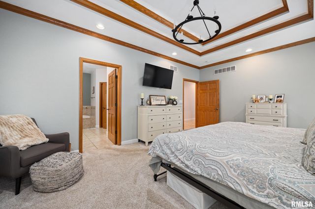 1609 FIELDSTONE Court, Chillicothe, IL 61523