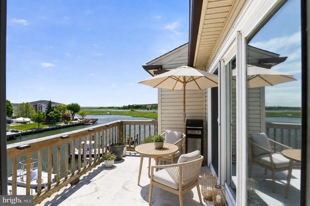 1155 RADIO RD, Tuckerton, NJ 08087