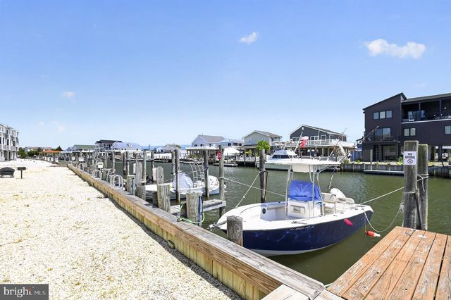 1155 RADIO RD, Tuckerton, NJ 08087