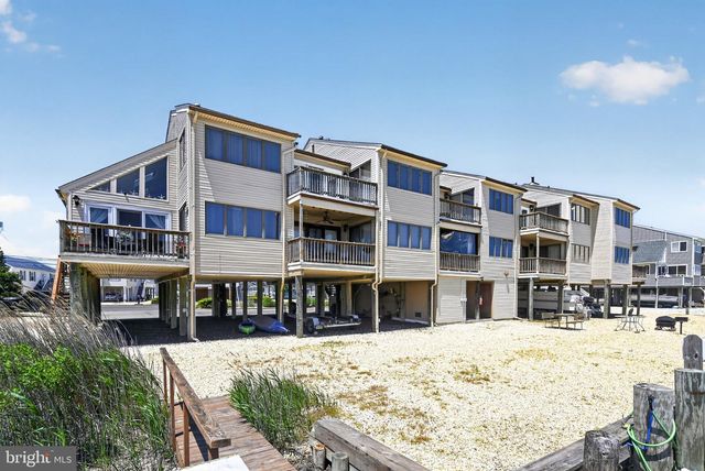 1155 RADIO RD, Tuckerton, NJ 08087