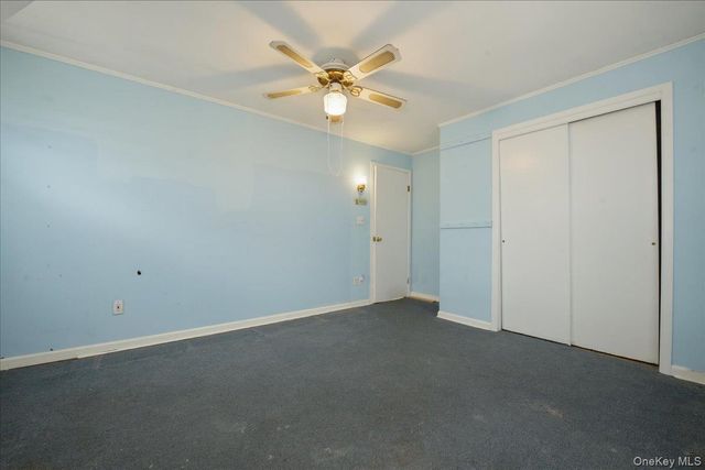 24 Crag Lane, Levittown, NY 11756