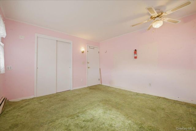 24 Crag Lane, Levittown, NY 11756