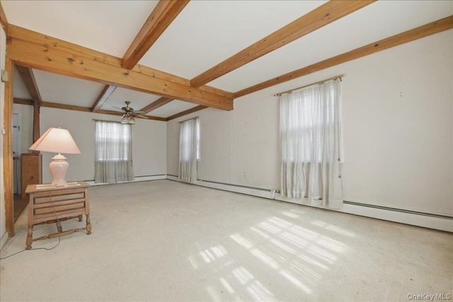 24 Crag Lane, Levittown, NY 11756