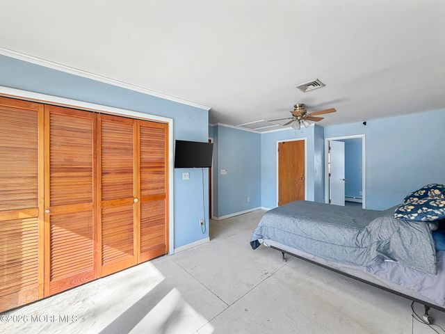 53 N Lakeside Avenue, Jackson, NJ 08527