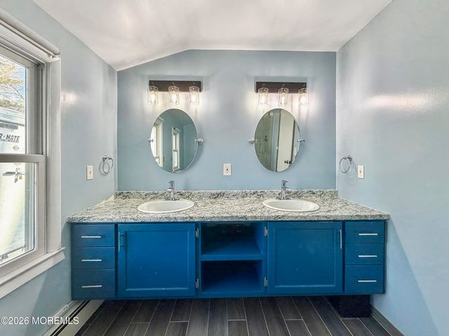 53 N Lakeside Avenue, Jackson, NJ 08527