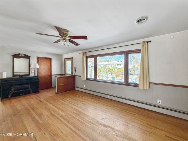 53 N Lakeside Avenue, Jackson, NJ 08527