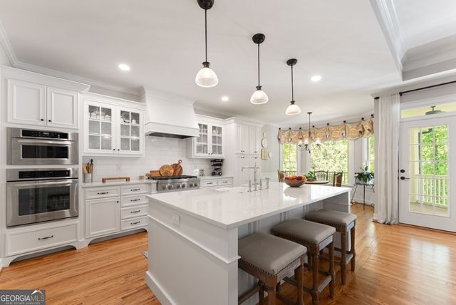 3560 Greystone Road, Gainesville, GA 30506