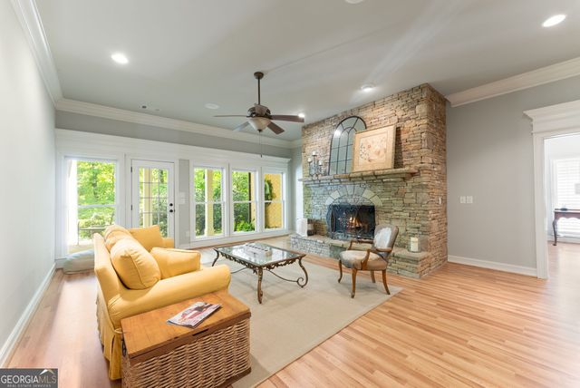 3560 Greystone Road, Gainesville, GA 30506