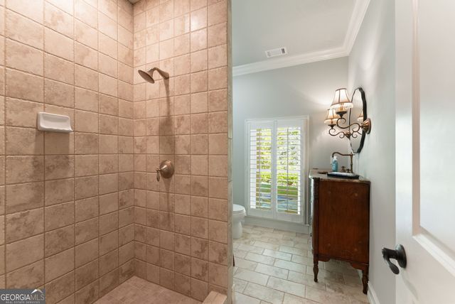 3560 Greystone Road, Gainesville, GA 30506