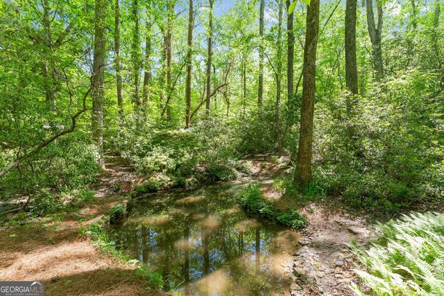 3560 Greystone Road, Gainesville, GA 30506