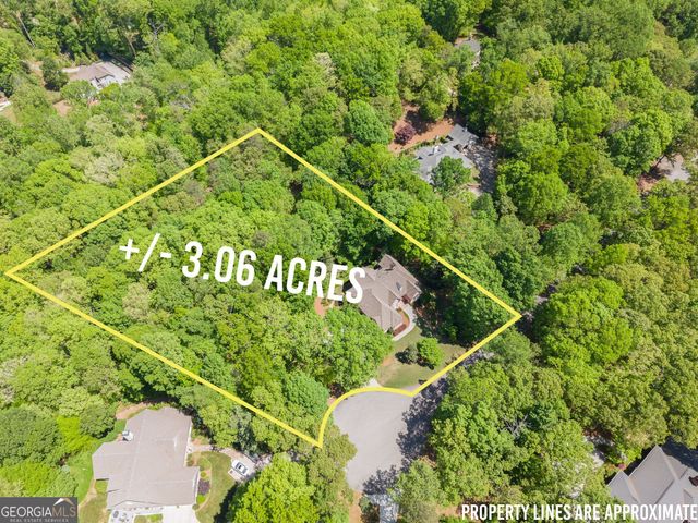 3560 Greystone Road, Gainesville, GA 30506