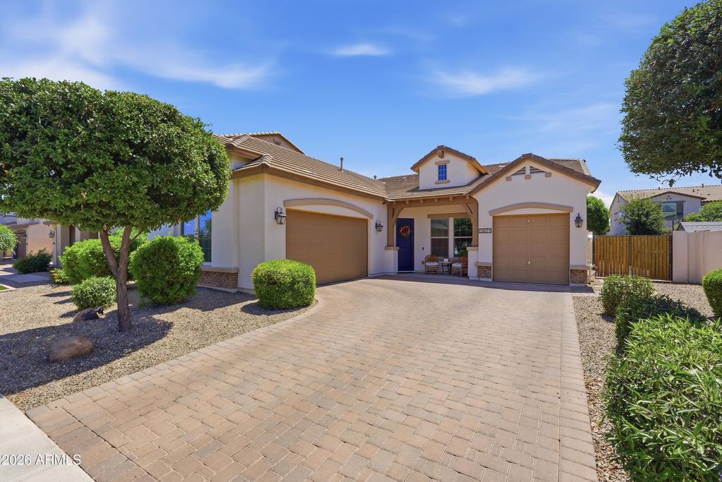 3901 E POWELL Place, Chandler, AZ 85249 — exterior