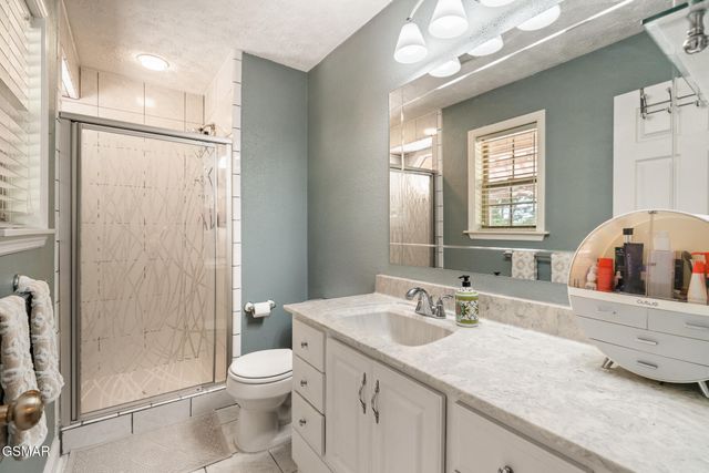 1479 Wendron Moors Drive, Sevierville, TN 37862