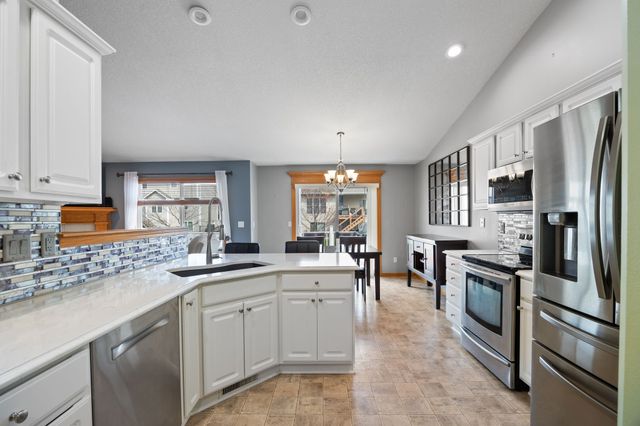 329 NW Driftwood Drive, Ankeny, IA 50023