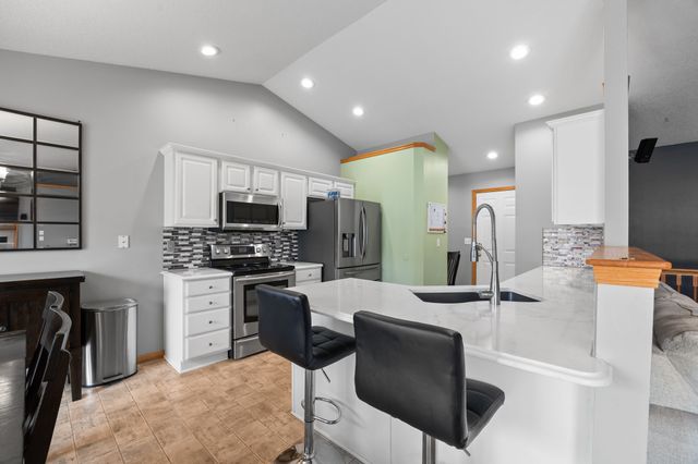 329 NW Driftwood Drive, Ankeny, IA 50023