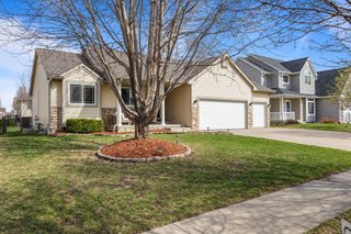 329 NW Driftwood Drive, Ankeny, IA 50023