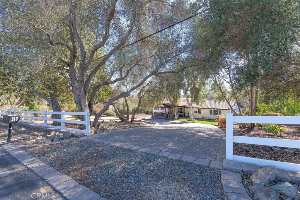 210 Rancho Camino, Fallbrook, CA 92028 — photo 5