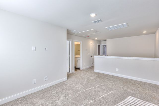 1250 Bluffton Cir, Clarksville, TN 37043