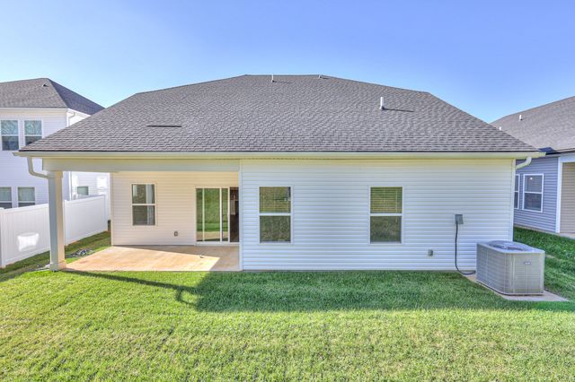 1250 Bluffton Cir, Clarksville, TN 37043