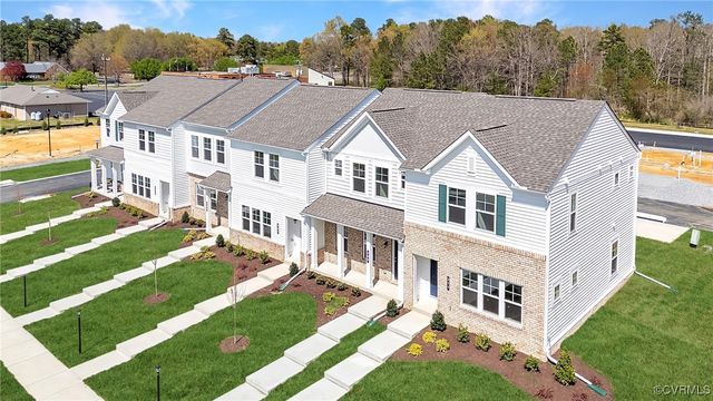231 Greenpark Rd, Sandston, VA 23150