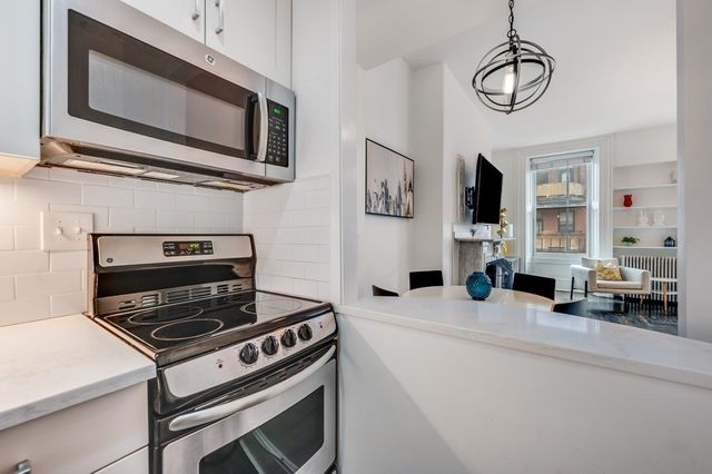 169 Beacon 3-4, Boston, MA 02116
