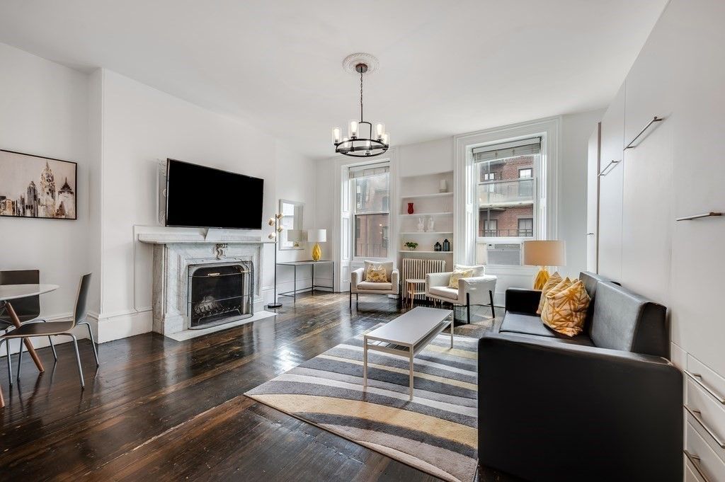 169 Beacon 3-4, Boston, MA 02116