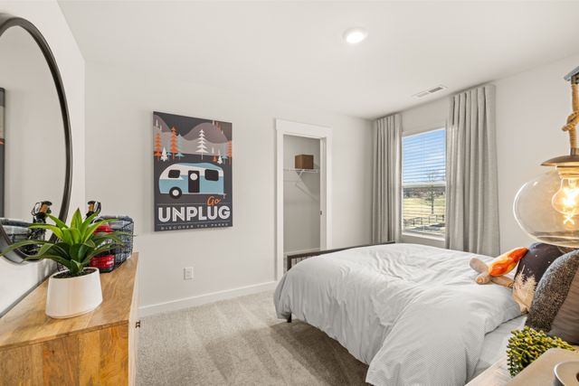 1520 Cherry Tree Ln, Mount Juliet, TN 37122