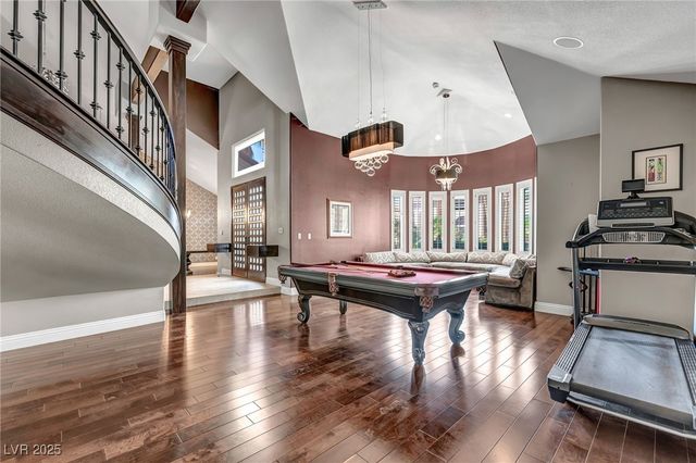 8113 Sapphire Bay Circle, Las Vegas, NV 89128