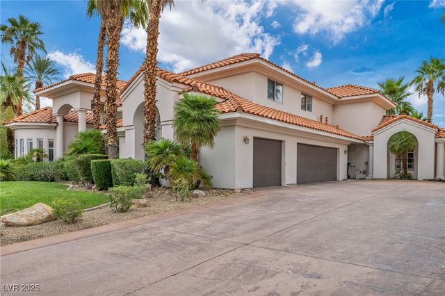 8113 Sapphire Bay Circle, Las Vegas, NV 89128