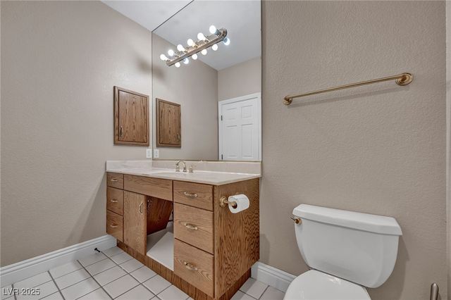 8113 Sapphire Bay Circle, Las Vegas, NV 89128