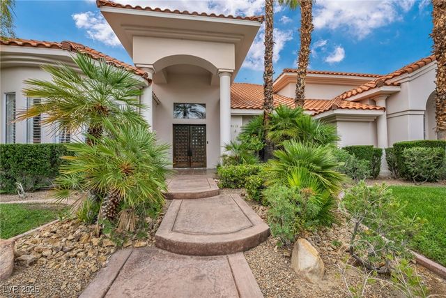 8113 Sapphire Bay Circle, Las Vegas, NV 89128