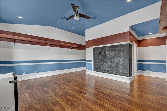 8113 Sapphire Bay Circle, Las Vegas, NV 89128