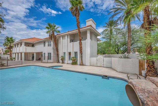 8113 Sapphire Bay Circle, Las Vegas, NV 89128