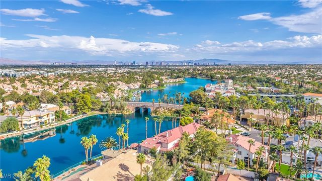 8113 Sapphire Bay Circle, Las Vegas, NV 89128