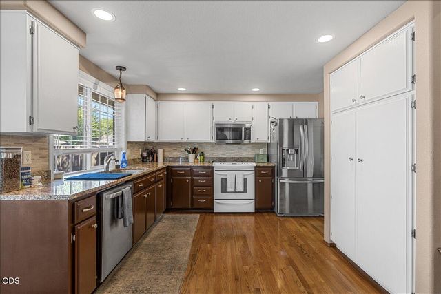 3511 Blue Blossom Drive, Medford, OR 97504