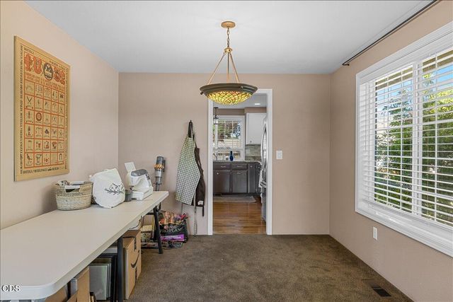 3511 Blue Blossom Drive, Medford, OR 97504