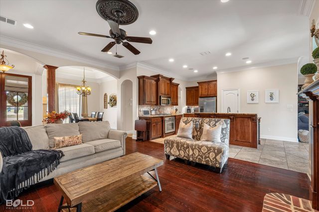 9865 Loveland Court, Shreveport, LA 71106