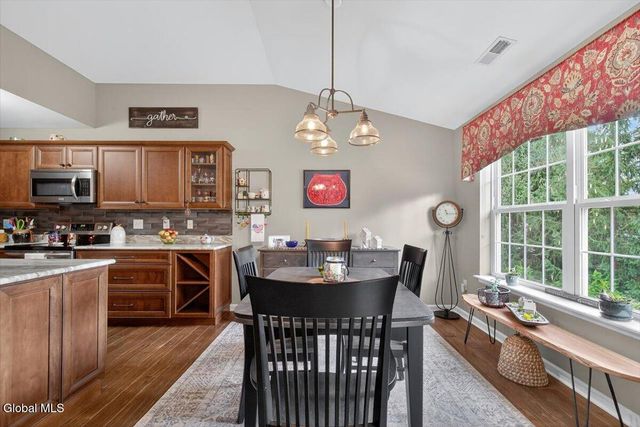 114 Cherry Blossom Court, Rotterdam, NY 12306