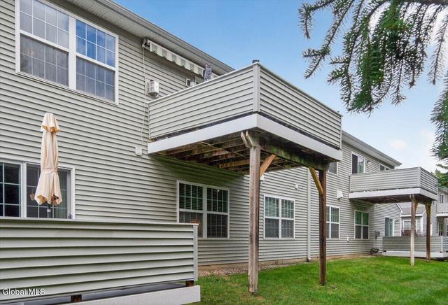 114 Cherry Blossom Court, Rotterdam, NY 12306